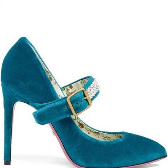 Authentic NEW GUCCI velvet Crystal Sylvia heels - Picture 8 of 8